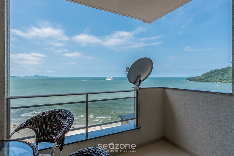 Acogedor apartamento con balcón vista al mar CET1702