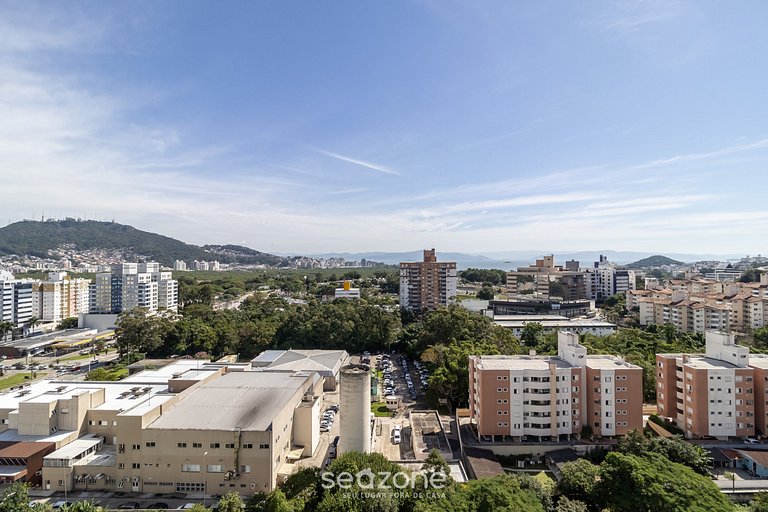 Apto com Churrasqueira Privativa e Piscina PEA1301