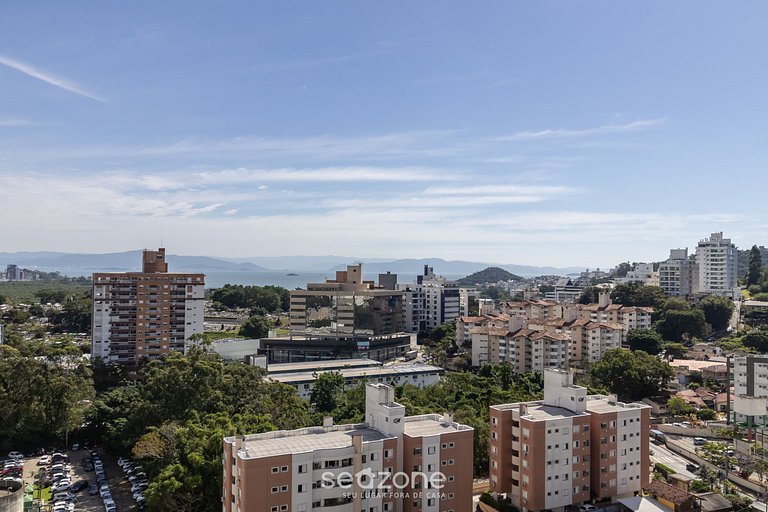 Apto com Churrasqueira Privativa e Piscina PEA1301