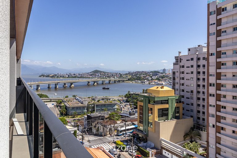 Belíssimo studio em Floripa TVT904