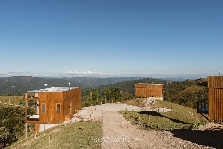 Hermosa Cabaña con Jacuzzi en la Montaña VST013