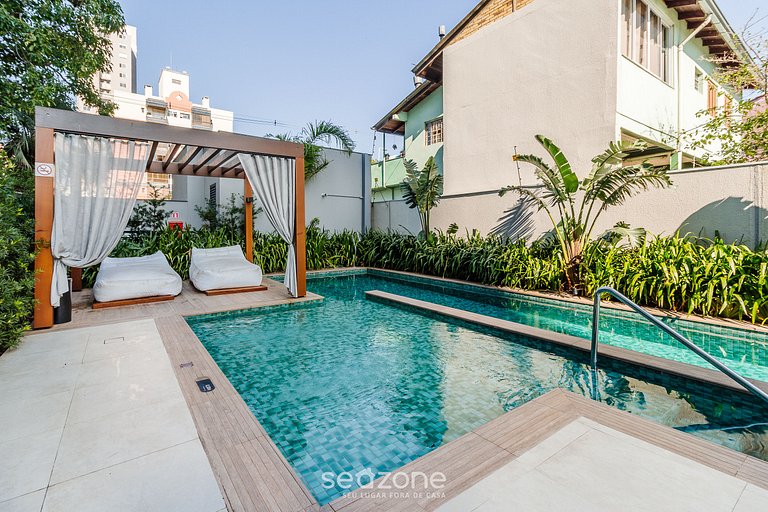 Moderno studio c/ piscina no Partenon CON1506